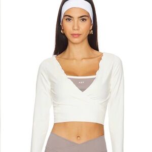 437 NWT White Cropped Wrap Long Sleeve Top